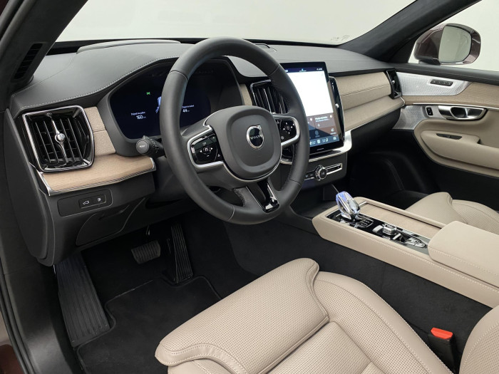Volvo XC90 T8 AWD PLUG-IN BRIGHT ULTRA 7m