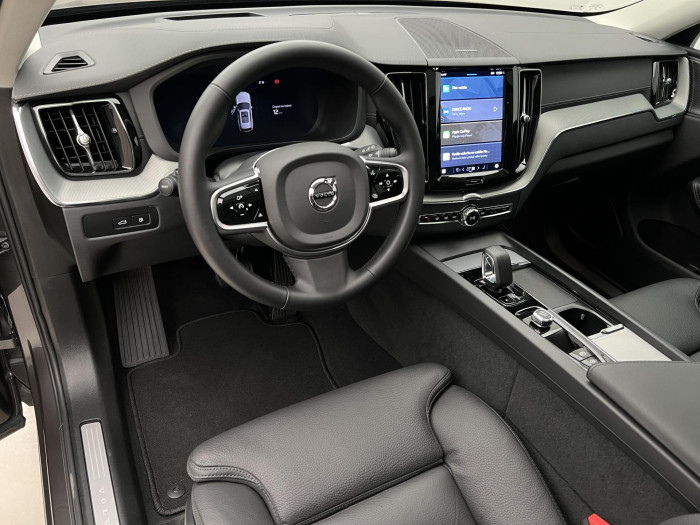 Volvo XC60 T6 AWD RECHARGE ULTRA BRIGHT