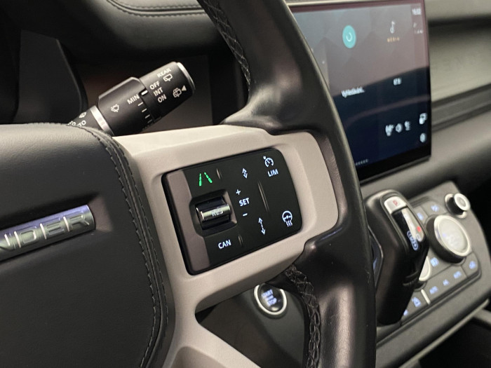 Land Rover Defender 110 P400 X-DYNAMIC HSE AWD CZ 3.0 Dynamic