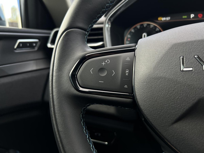 Lynk & Co 01 PHEV DCT Aut 1.maj.