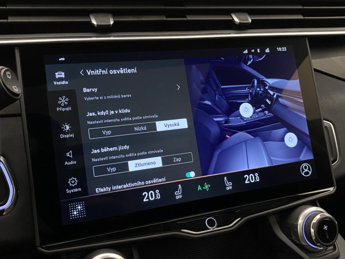 Lynk & Co 01 PHEV DCT AUT REZERVACE