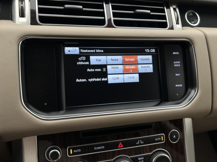 Land Rover Range Rover 3.0 TDV6 HSE AWD Aut CZ