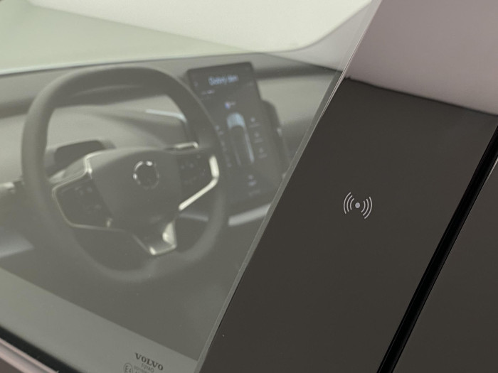 Volvo EX30 PURE ELECTRIC SINGLE PLUS