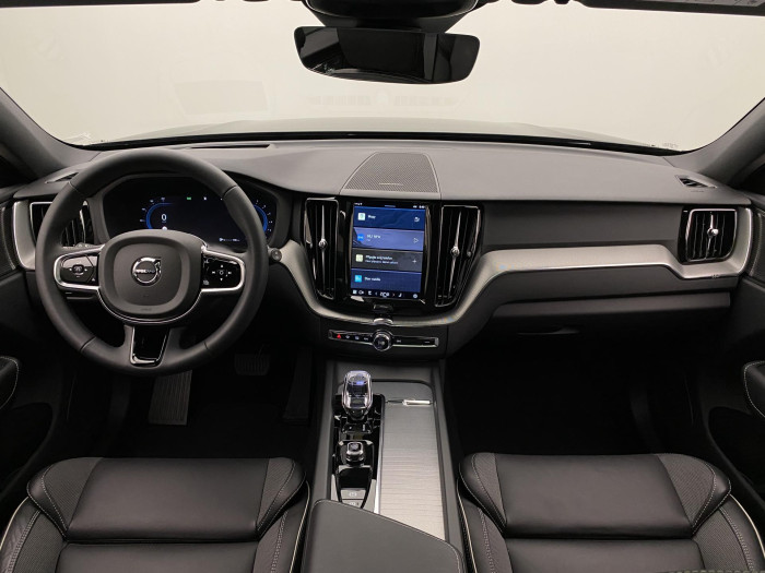 Volvo XC60 B5 AWD PLUS BLACK EDITION AUT