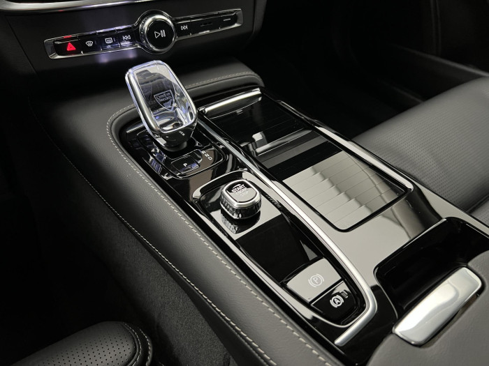 Volvo V90 T6 AWD RECHARGE PLUS BRIGHT