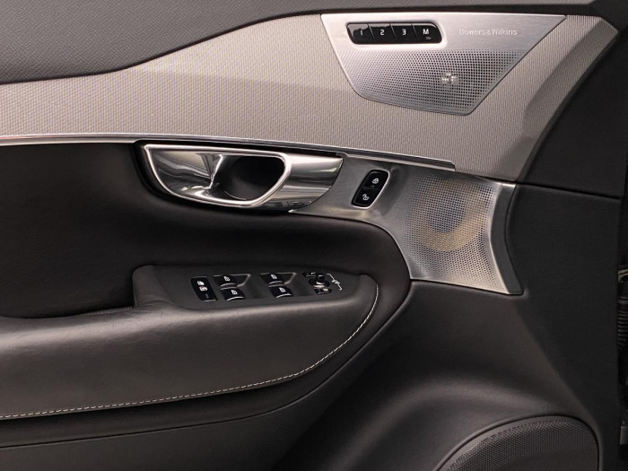 Volvo XC90 D5 AWD INSCRIPTION REZERVACE 2.0 d