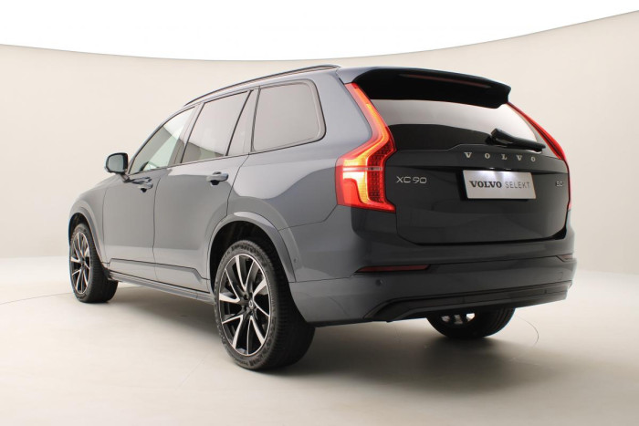 Volvo XC90 B5 AWD ULTIMATE DARK 1. maj