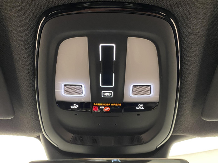 Volvo XC40 TWIN ENGINE ULTIMATE CZ