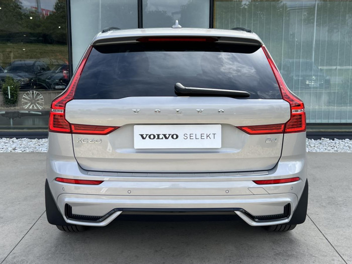Volvo XC60 B4 PLUS DARK Aut 1.maj. 2.0 Plus