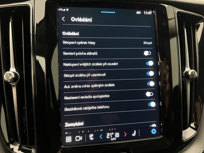 Volvo XC60 T6 AWD RECHARGE PLUS DARK AUT