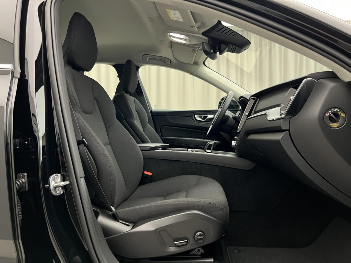 Volvo XC60 B4 MOMENTUM PRO AUT 1.maj. 2.0 Momentum