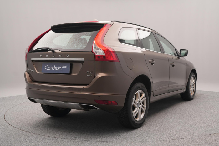 Volvo XC60 D4 MOMENTUM AUT CZ 2.4 d Momentum