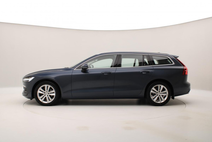 Volvo V60 B4 MOMENTUM REZERVACE 2.0 Momentum
