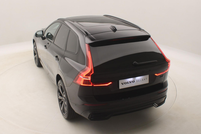 Volvo XC60 B5 AWD BLACK EDITION AUT 1.maj 2.0 Edition