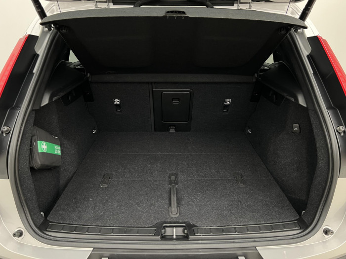 Volvo XC40 B4 CORE AUT 1.maj.