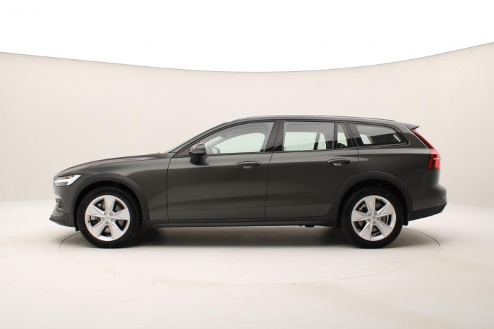 Volvo V60 CC B4 AWD ADVANCED REZERVACE 2.0 CC CC