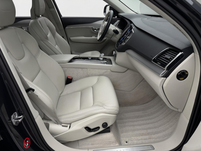 Volvo XC90 T8 TWIN ENGINE INSCRIPTION CZ