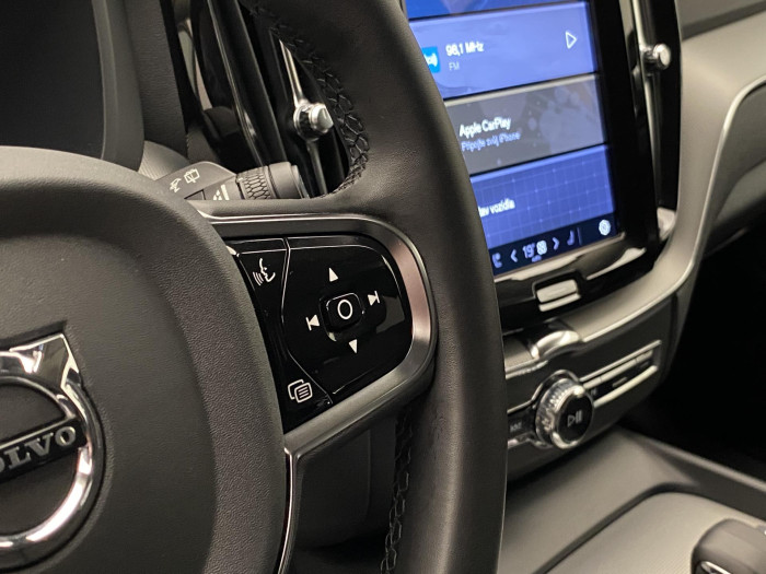 Volvo XC60 B4 AWD DARK PLUS AUT