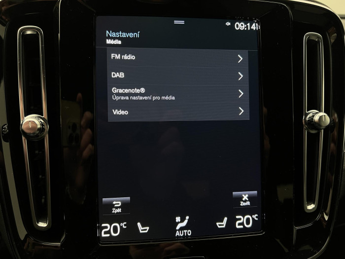 Volvo XC40 T3 MOMENTUM 1.maj. 1.5 Momentum