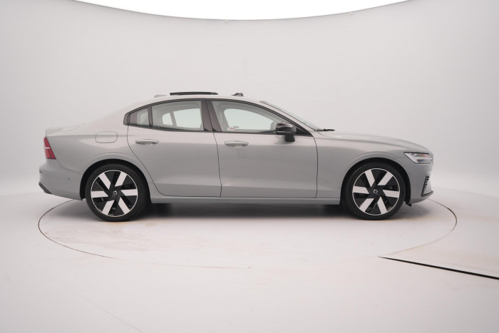 Volvo S60 T8 AWD RECHARGE ULTIMATE DARK