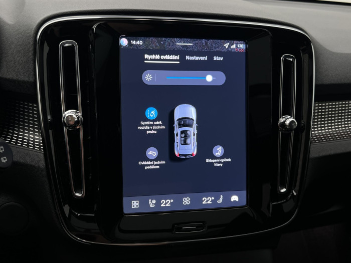 Volvo EX40 PURE ELECTRIC TWIN ULTRA