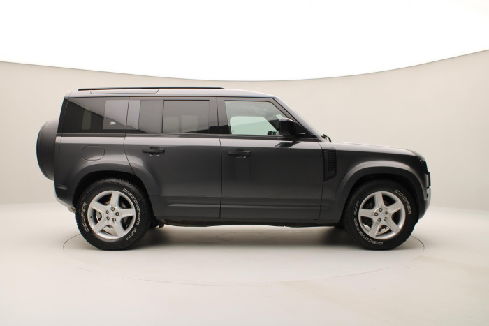 Land Rover Defender 110 D250 SE AWD AUT REZERVACE 3.0 d SE