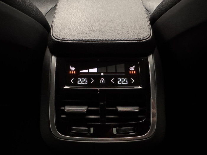 Volvo XC90 D4 AWD MOMENTUM AUT 7M 2.0 d Momentum