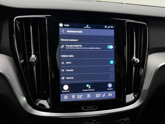 Volvo V60 B4 AUT DARK PLUS