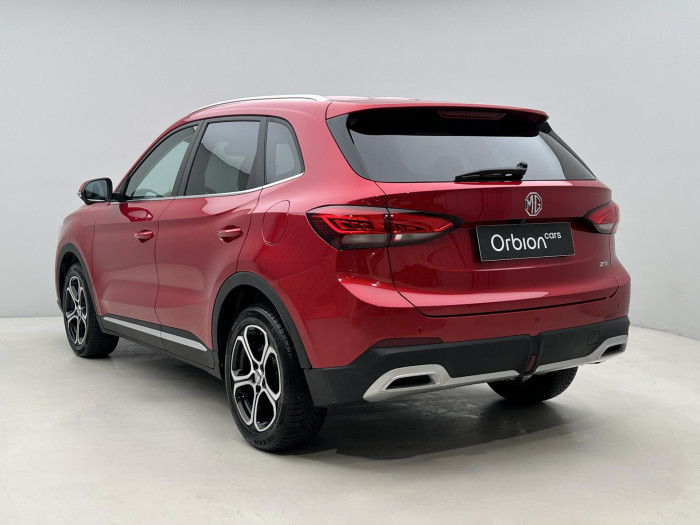 MG ZS 1.5 ICE ELEGANCE CZ 1.maj. 1.5 Elegance