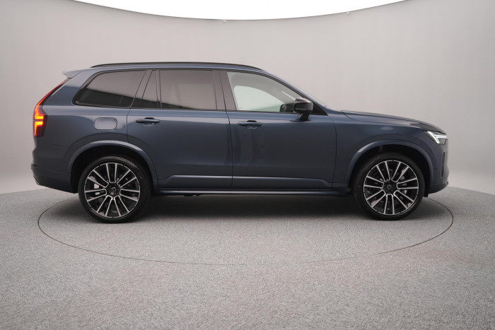 Volvo XC90 B5 AWD AUT DARK ULTRA 7míst