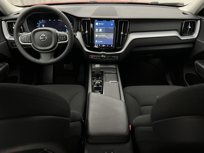 Volvo XC60 B4 AWD MOMENTUM AUT 1.maj. 2.0 Momentum