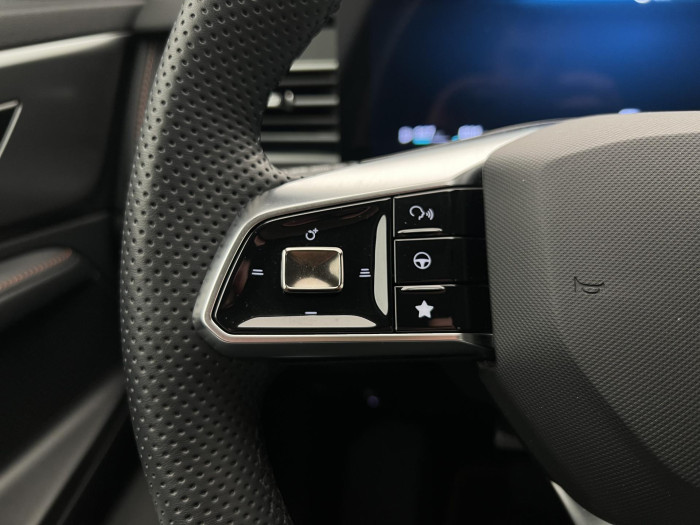 MG HS 1.5 TGI EMOTION 7DCT AUT CZ