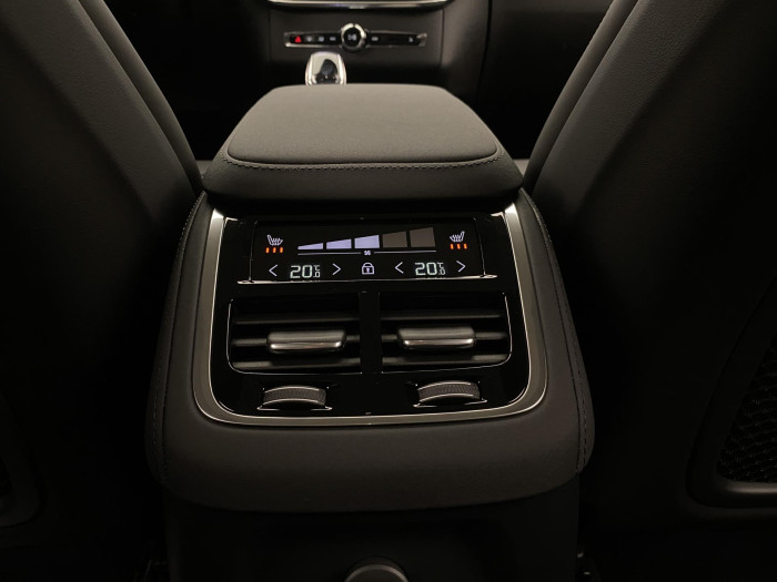 Volvo XC90 T8 AWD RECHARGE BRIGHT PLUS 7m