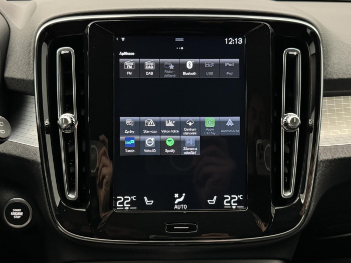 Volvo XC40 T3 MOMENTUM CZ 1.maj 1.5 Momentum