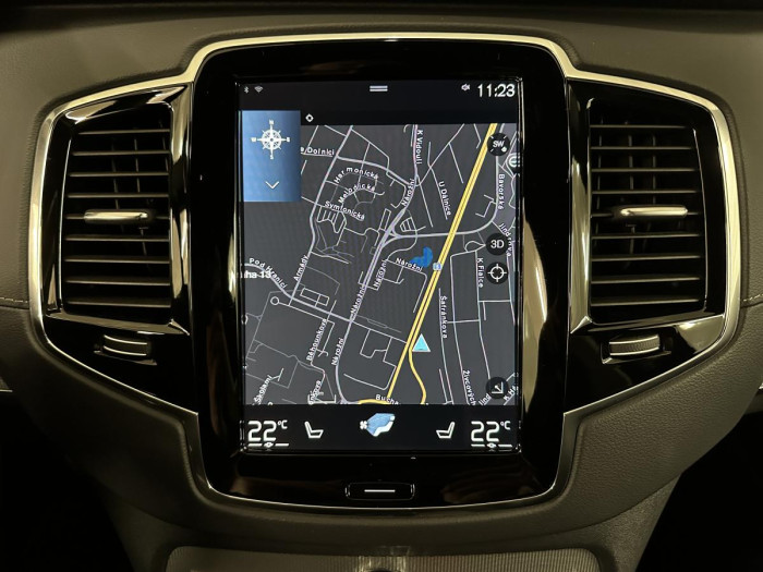 Volvo XC90 B5 AWD R-DESIGN AUT REZERVACE