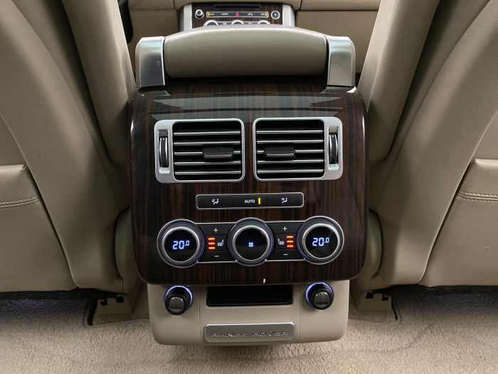 Land Rover Range Rover 4.4 TDV8 VOGUE AWD AUT