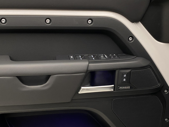 Land Rover Defender 110 D350 X-Dynamic HSE 3.0 d Dynamic