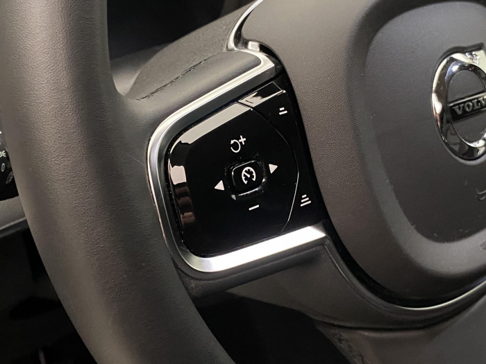 Volvo XC90 B5 AWD PLUS BRIGHT AUT CZ 7m