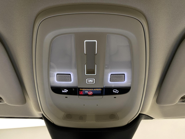 Volvo V60 T8 AWD PLUG-IN BRIGHT ULTRA CZ