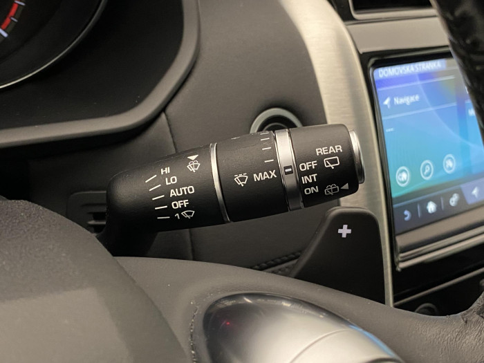 Land Rover Discovery TD6 HSE AWD AUT CZ 3.0 TD