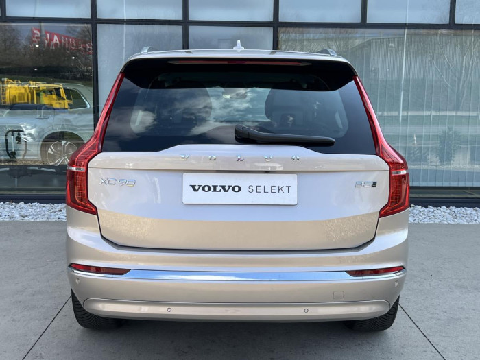 Volvo XC90 B5 AWD AUT BRIGHT PLUS 7-míst