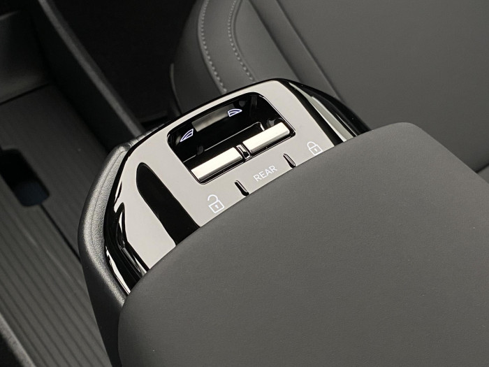Volvo EX30 PURE ELECTRIC EXTENDED PLUS