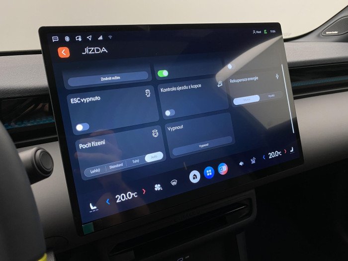 Lynk & Co 02 MORE EV