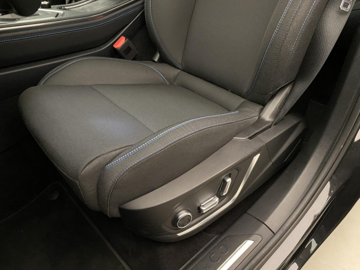 Lynk & Co 01 HEV DCT AUT 1.maj