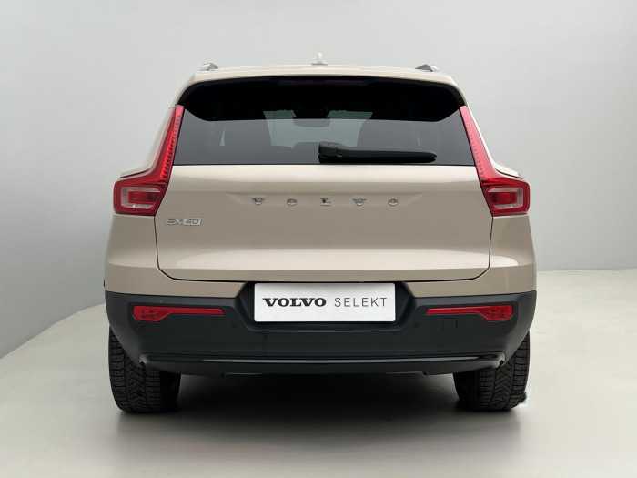 Volvo EX40 PURE ELECTRIC TWIN PLUS AUT CZ