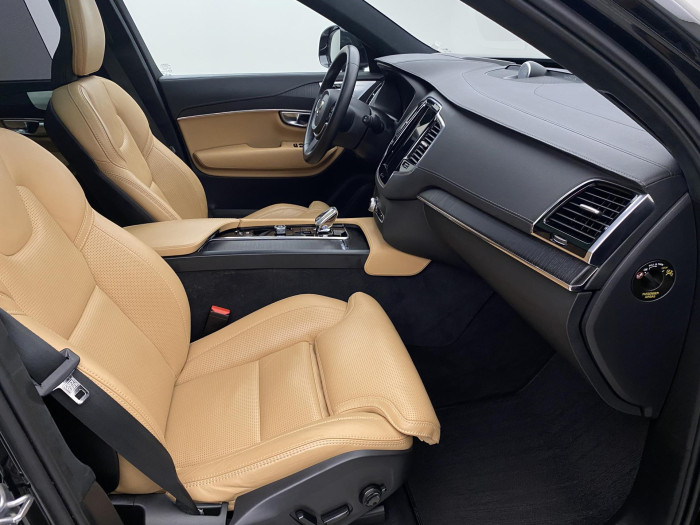 Volvo XC90 B5 AWD BRIGHT ULTRA CZ 7m