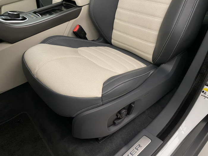 Land Rover Range Rover Evoque 2.0 Si4 HSE AWD REZERVACE