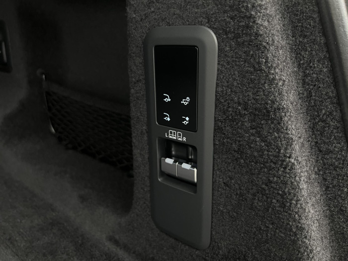 Land Rover Range Rover Sport D350 AUTOBIOGRAPHY REZERVACE 3.0 d