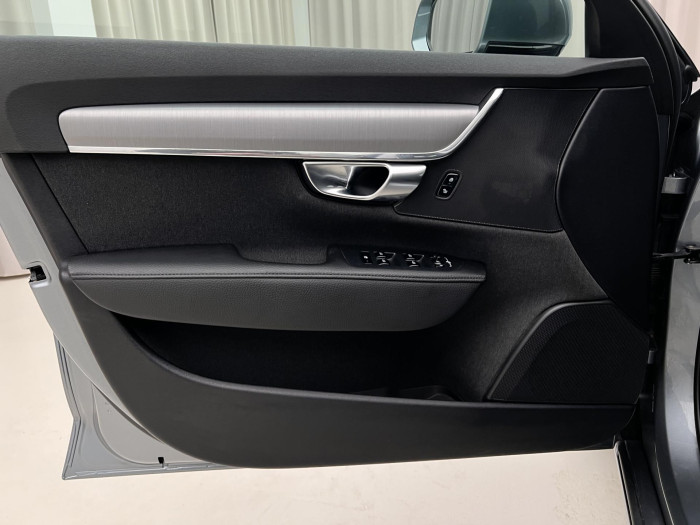 Volvo S90 T4 MOMENTUM AUT 2.0 Momentum