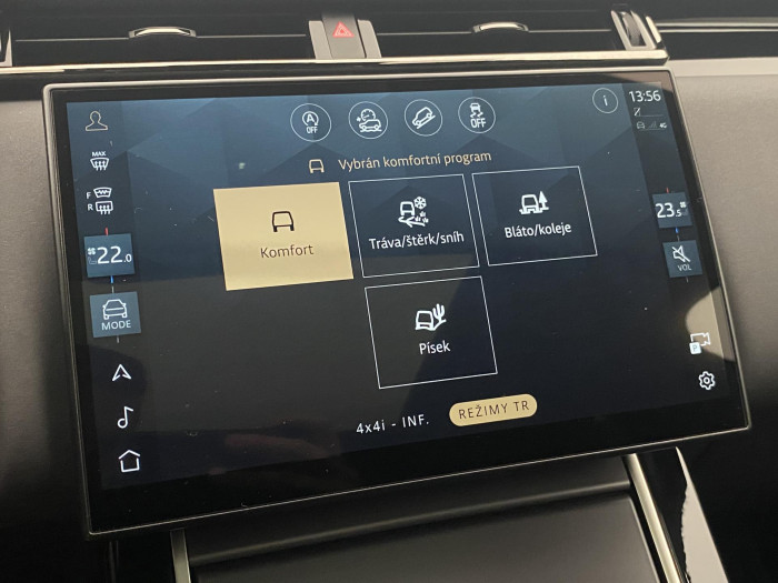 Land Rover Range Rover Velar D300 DYNAMIC SE AWD AUT 3.0 d Dynamic SE